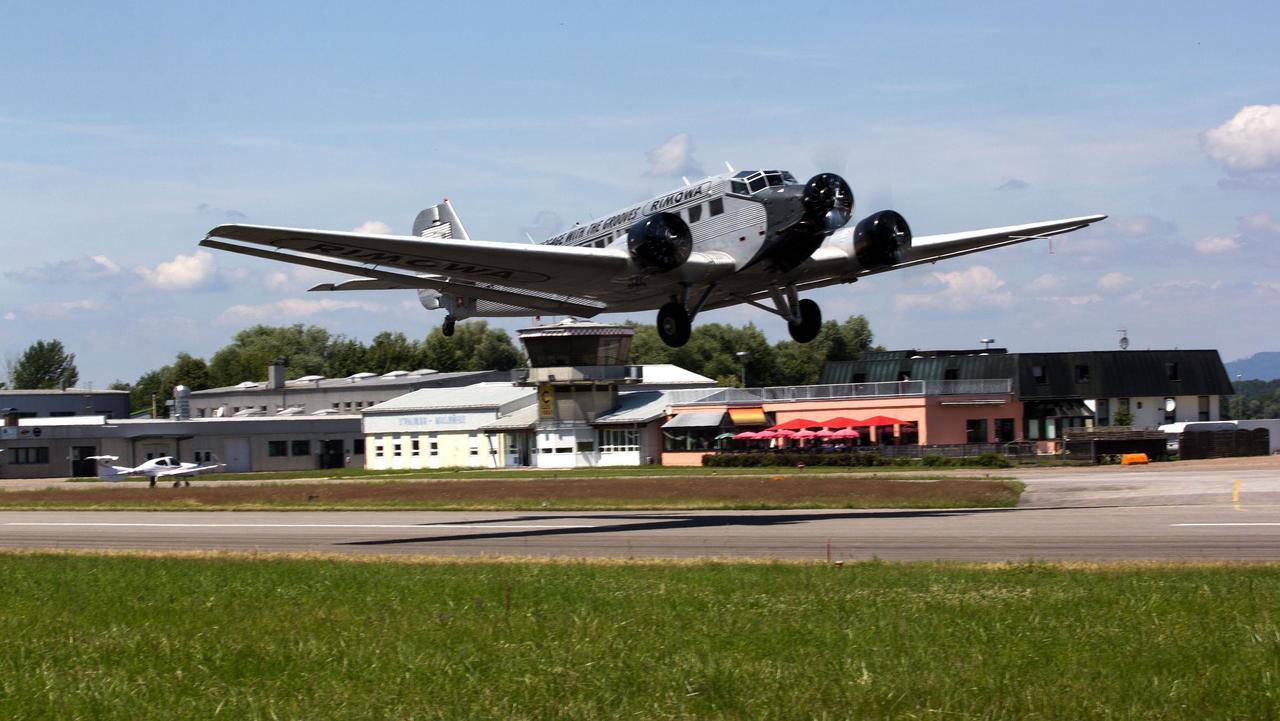 Flugplatzrestaurant Wallmuehle Atting Exterior foto
